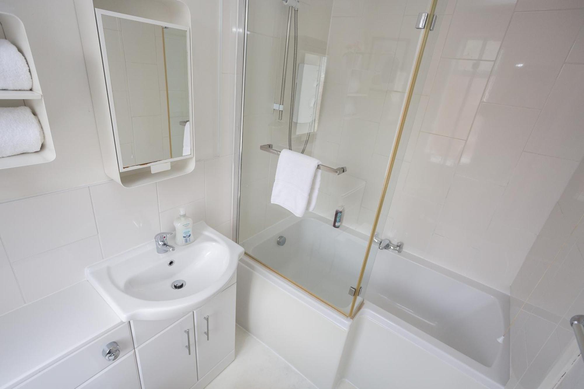 The Avenue-3 Bed Sleeps 6 Great For Contractors Villa Gateshead Bagian luar foto
